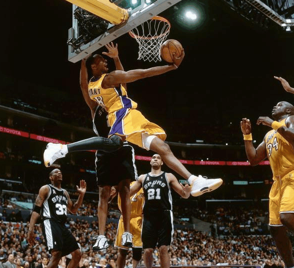 综合来看 综合来看