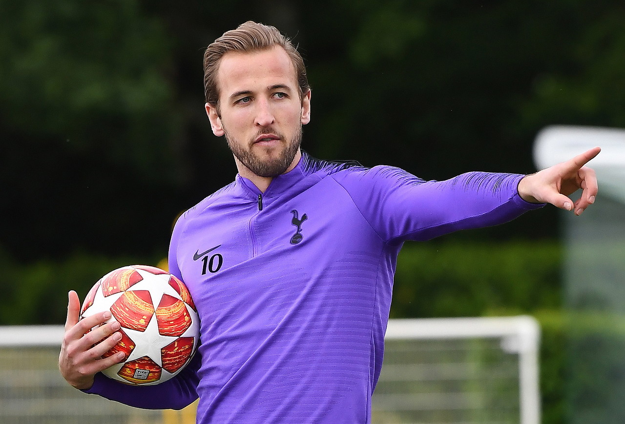 赫内斯认为 赫内斯认为